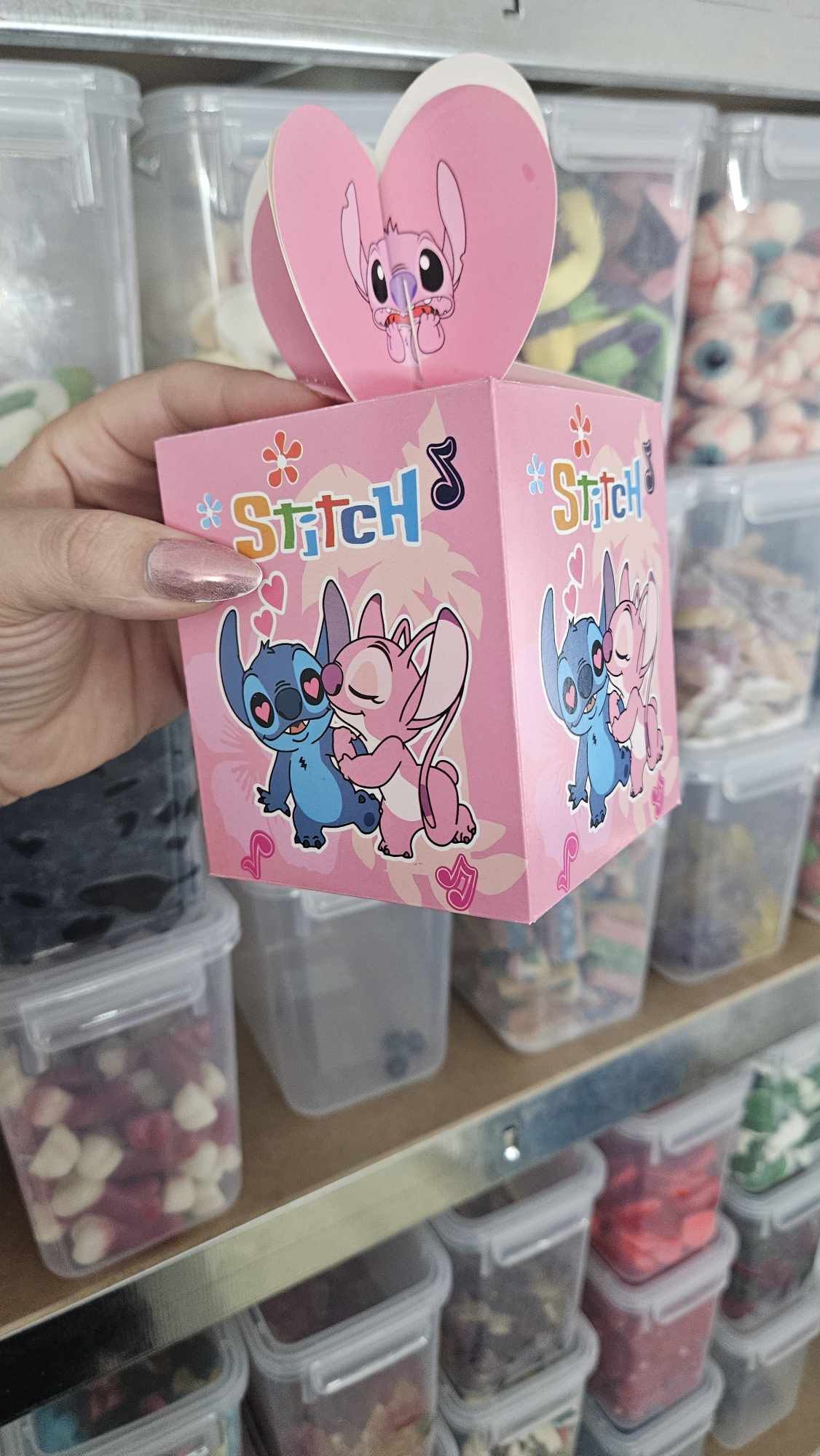 Box surprise Stitch